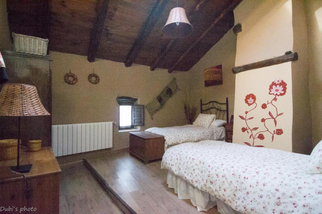 בית הארחה Tamajon 	La Casita De Leire מראה חיצוני תמונה