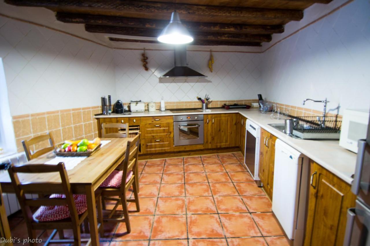 בית הארחה Tamajon 	La Casita De Leire מראה חיצוני תמונה